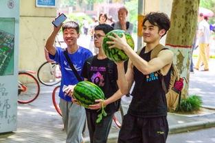 吃瓜長清大學體育生,校園生活新篇章